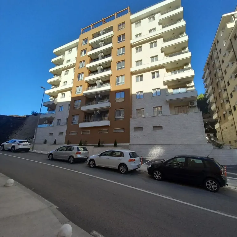 Zgrada u kojoj se nalazi stan