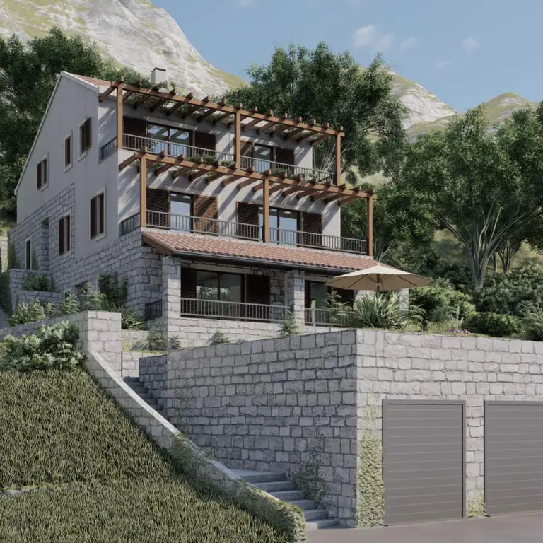 Zemljiste zauzima povrsinu od 811m2 i nalazi se na prvoj liniji do mora