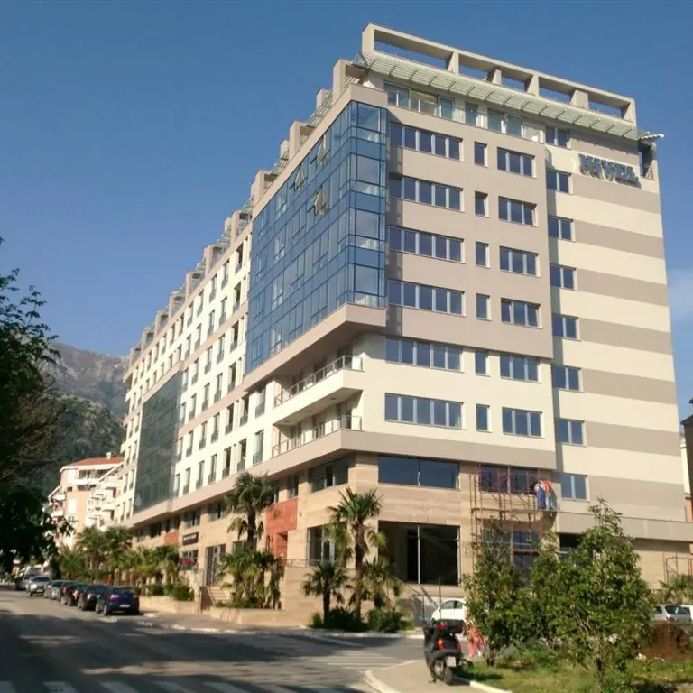 Zgrada u kojoj se stan nalazi Zgrada u kojoj se stan nalazi