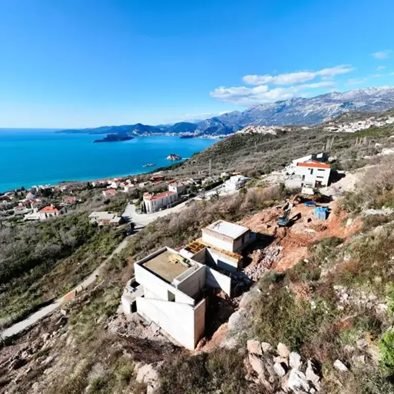 Sastoji se od sest katastarkih parcela
