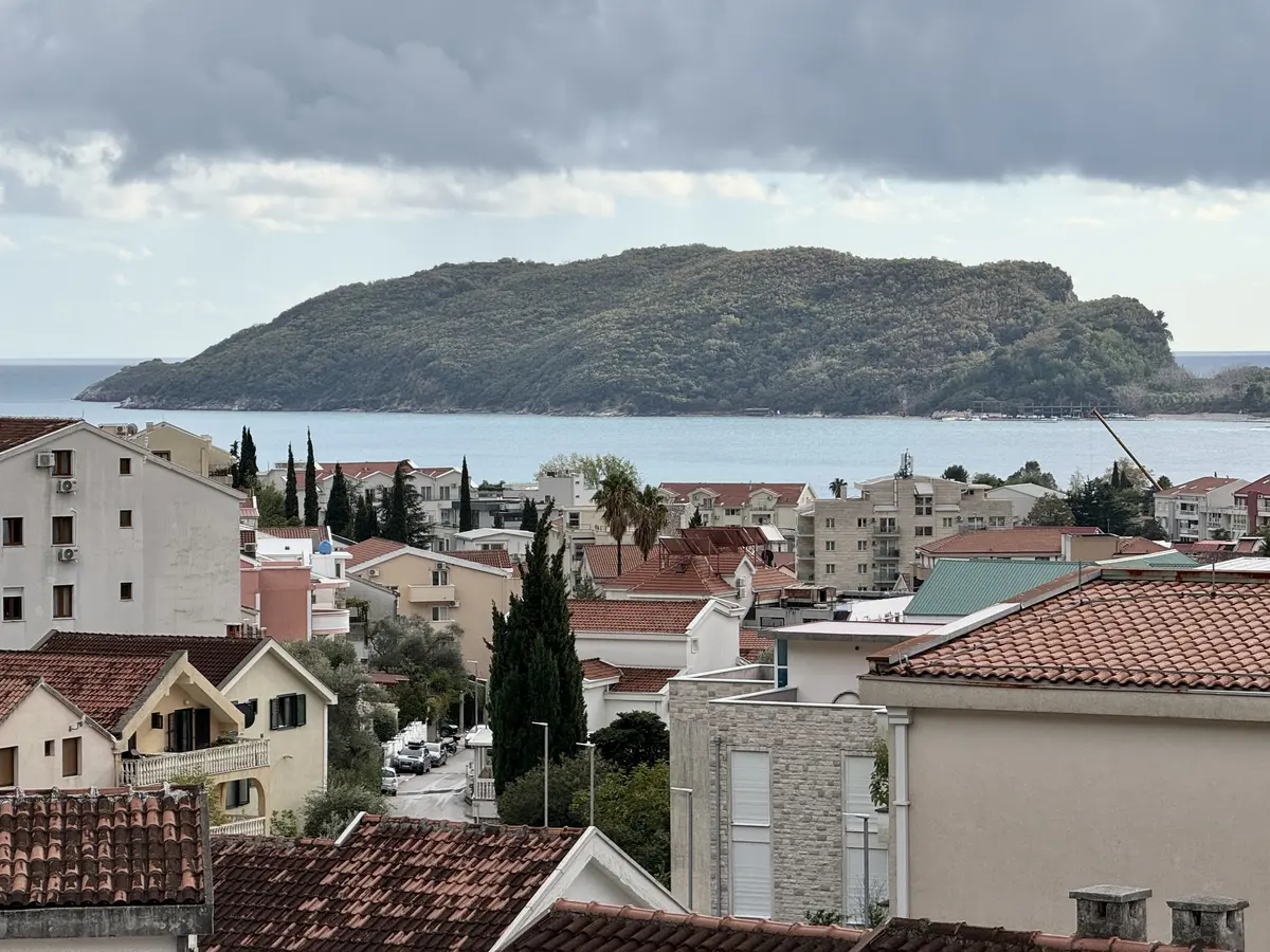 Stan posjeduje pogled na more