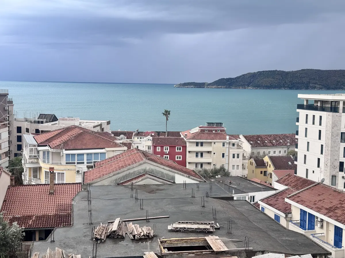 Garsonjera posjeduje pogled na more