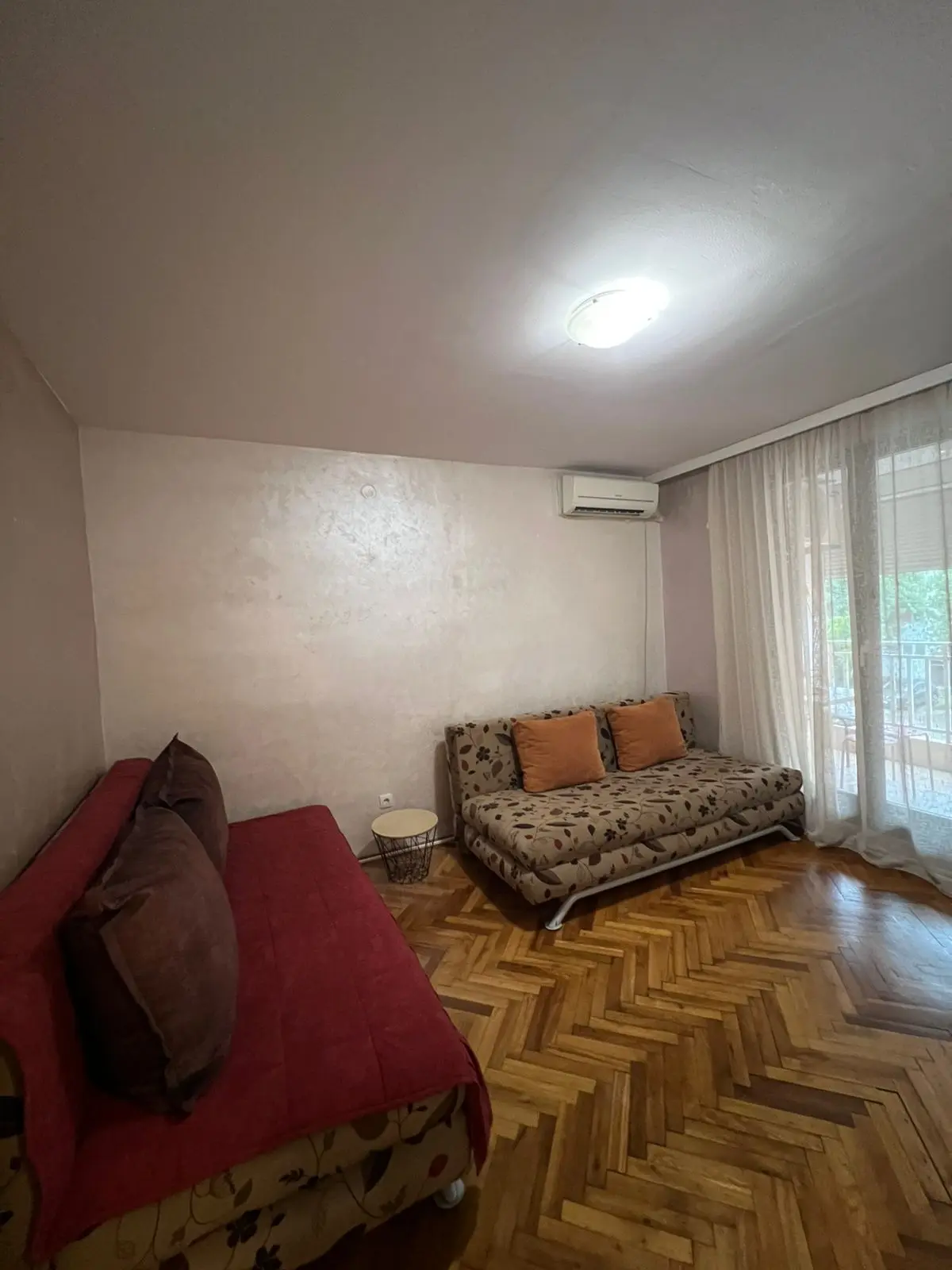 Dnevni boravak/spavaci dio