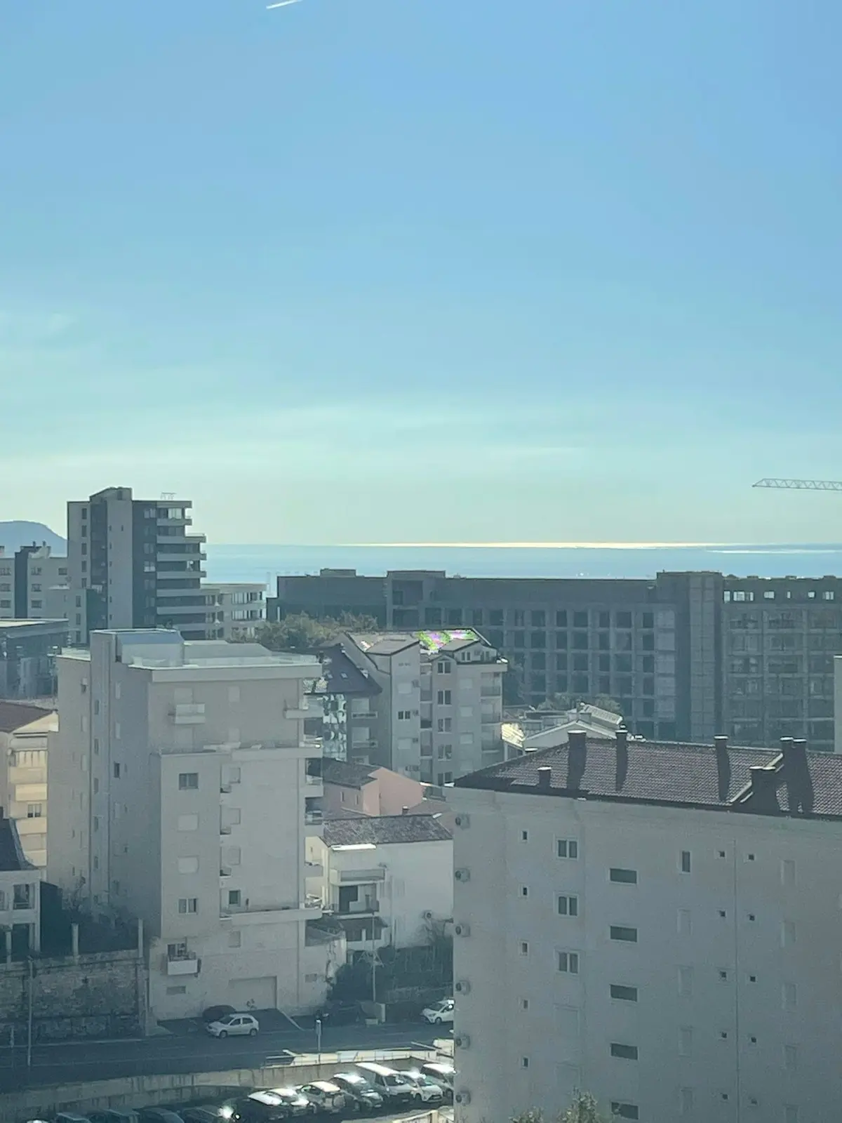 Studio posjeduje pogled na more