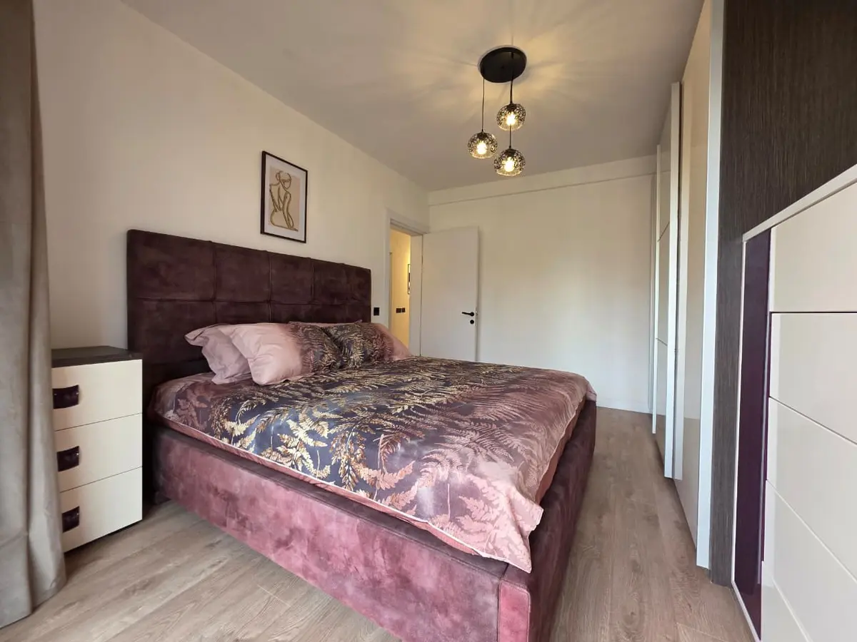 Master soba koja posjeduje svoje kupatilo