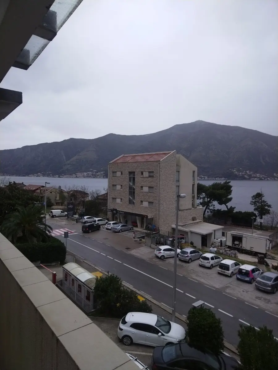 Stan posjeduje pogled na more